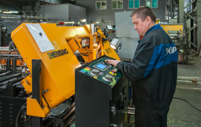 Ленточно-пильный станок